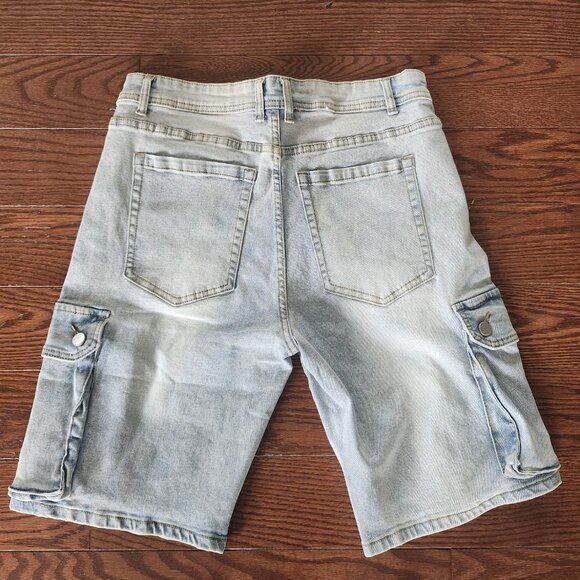 Share Women’s Y2K High Rise Cargo Denim Shorts Size L Utility Style Summer Casua - Picture 2 of 11